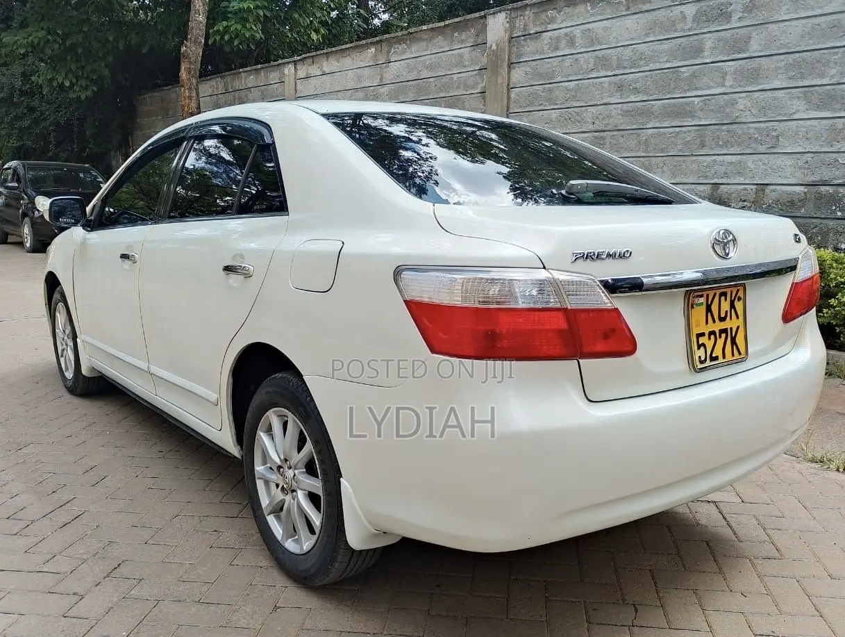 Toyota Premio 2009 White