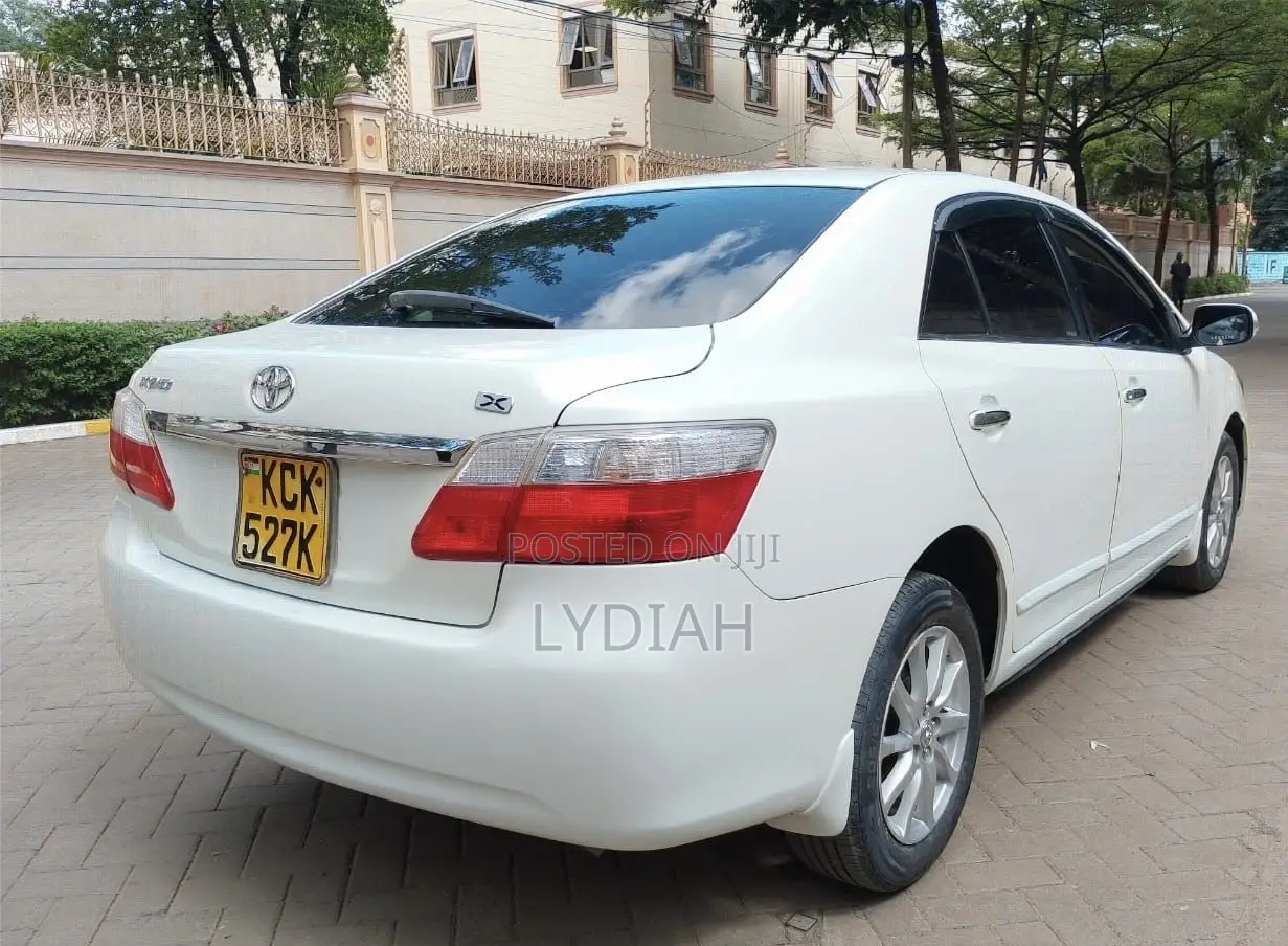 Toyota Premio 2009 White