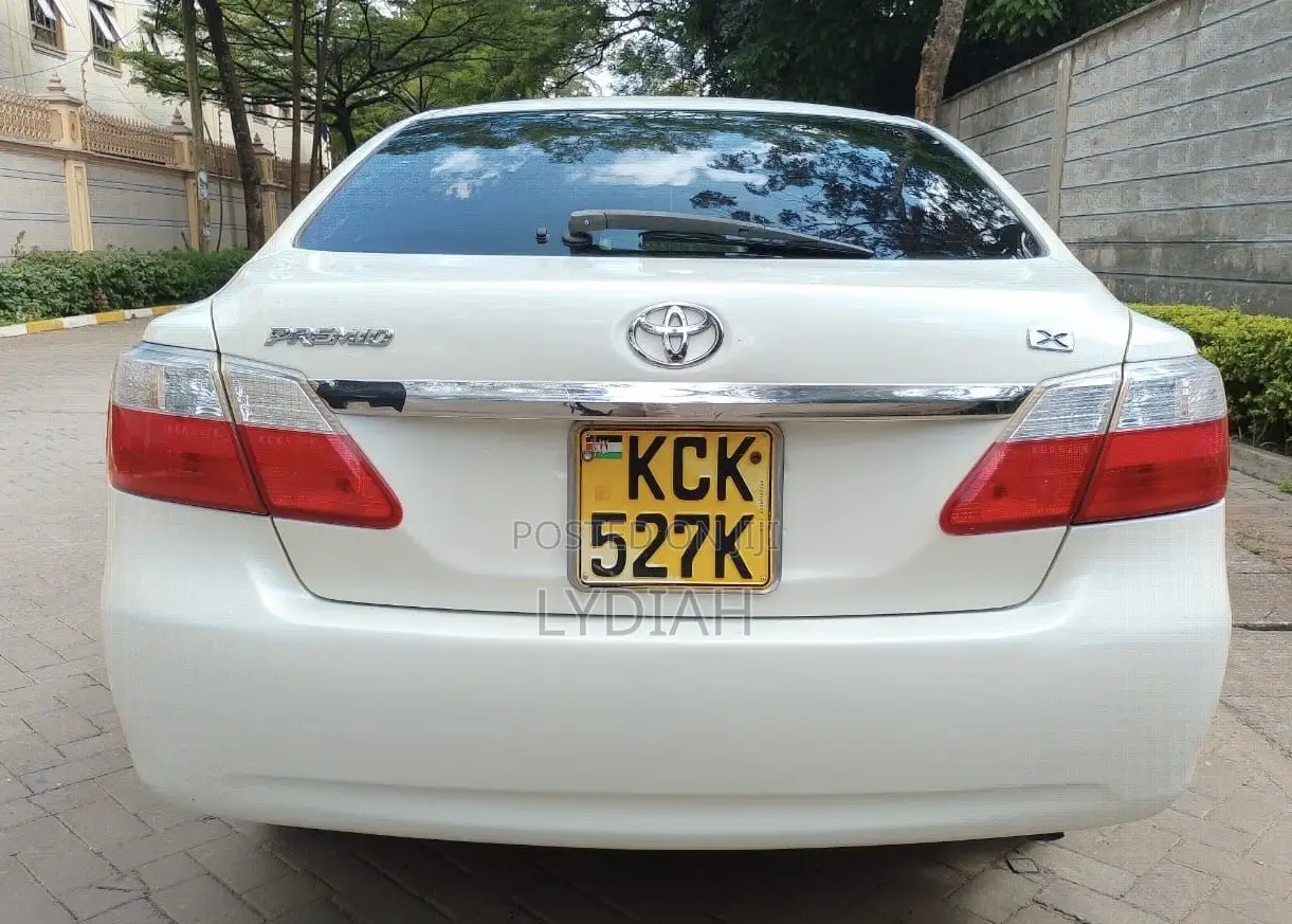 Toyota Premio 2009 White