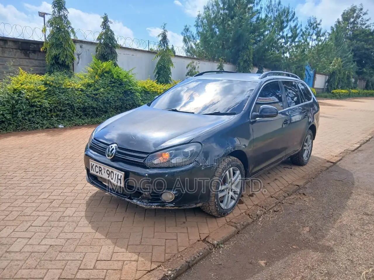 Volkswagen Golf Variant 2011 Black