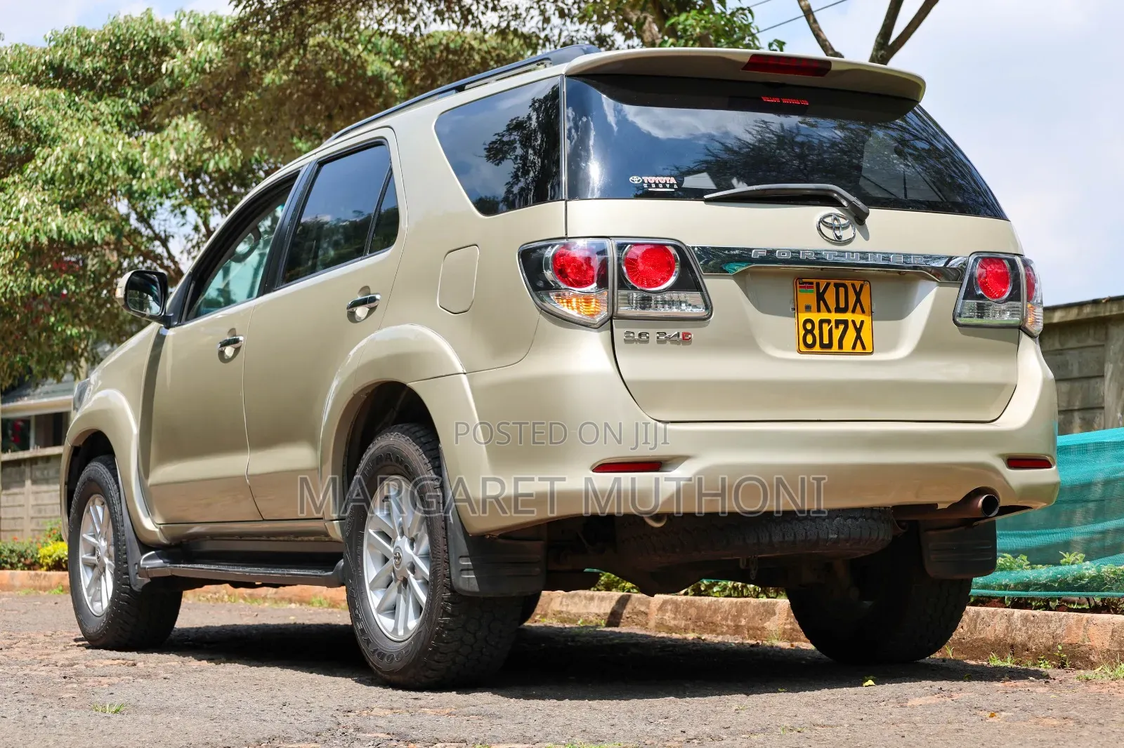 Toyota Fortuner 2016 Brown