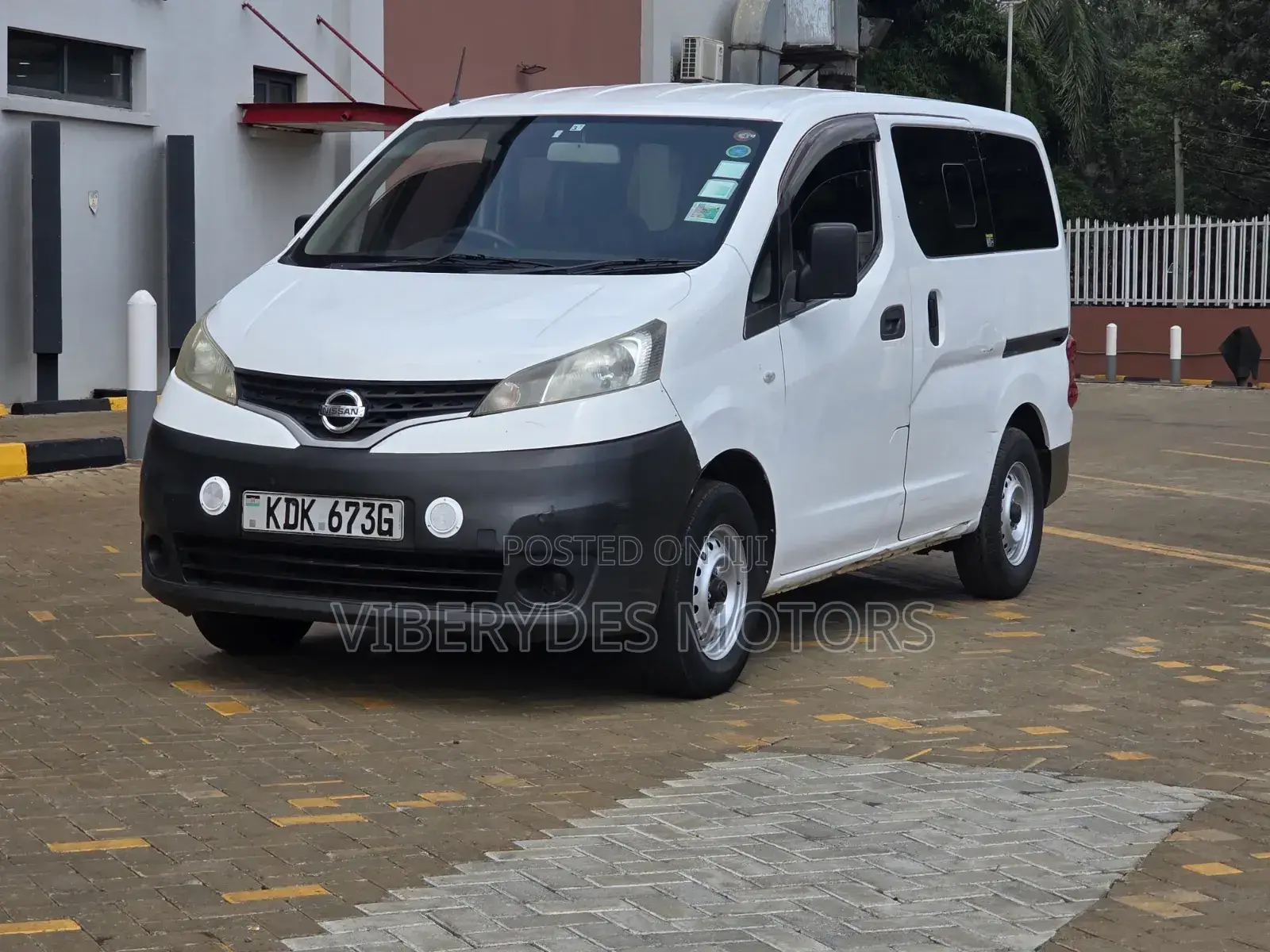 Nissan NV200 2015 White