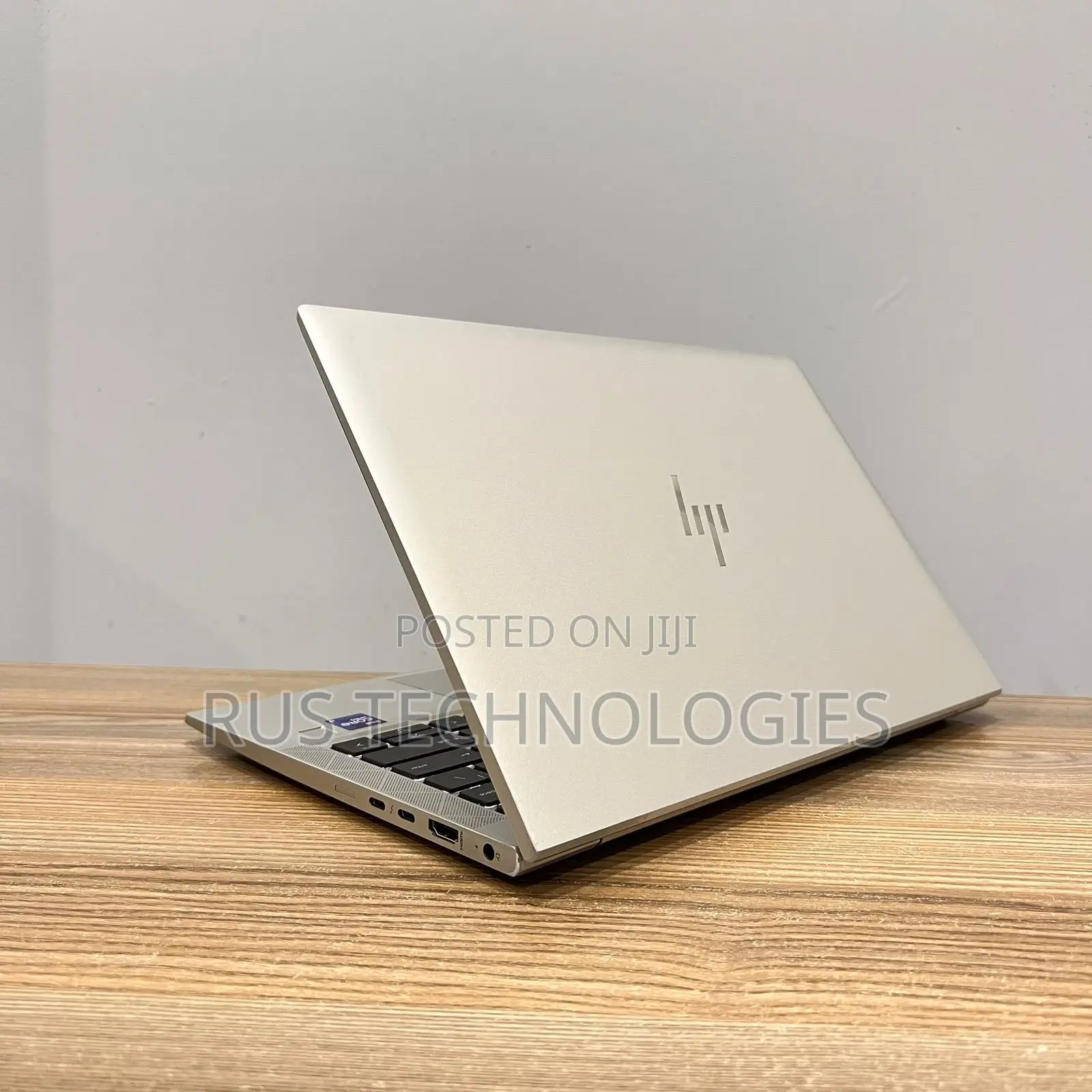 Laptop HP EliteBook 830 G8 16GB Intel Core i7 SSD 512GB