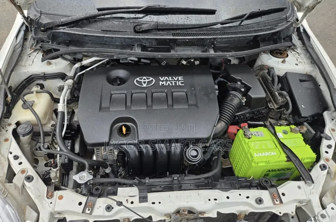 Toyota Premio 2012 White