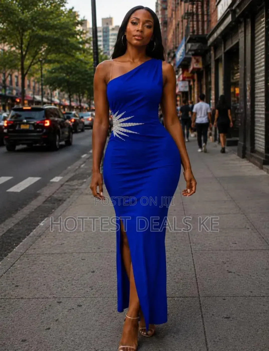 Elegant Bandage Dresses With a One-Shoulder Neckline