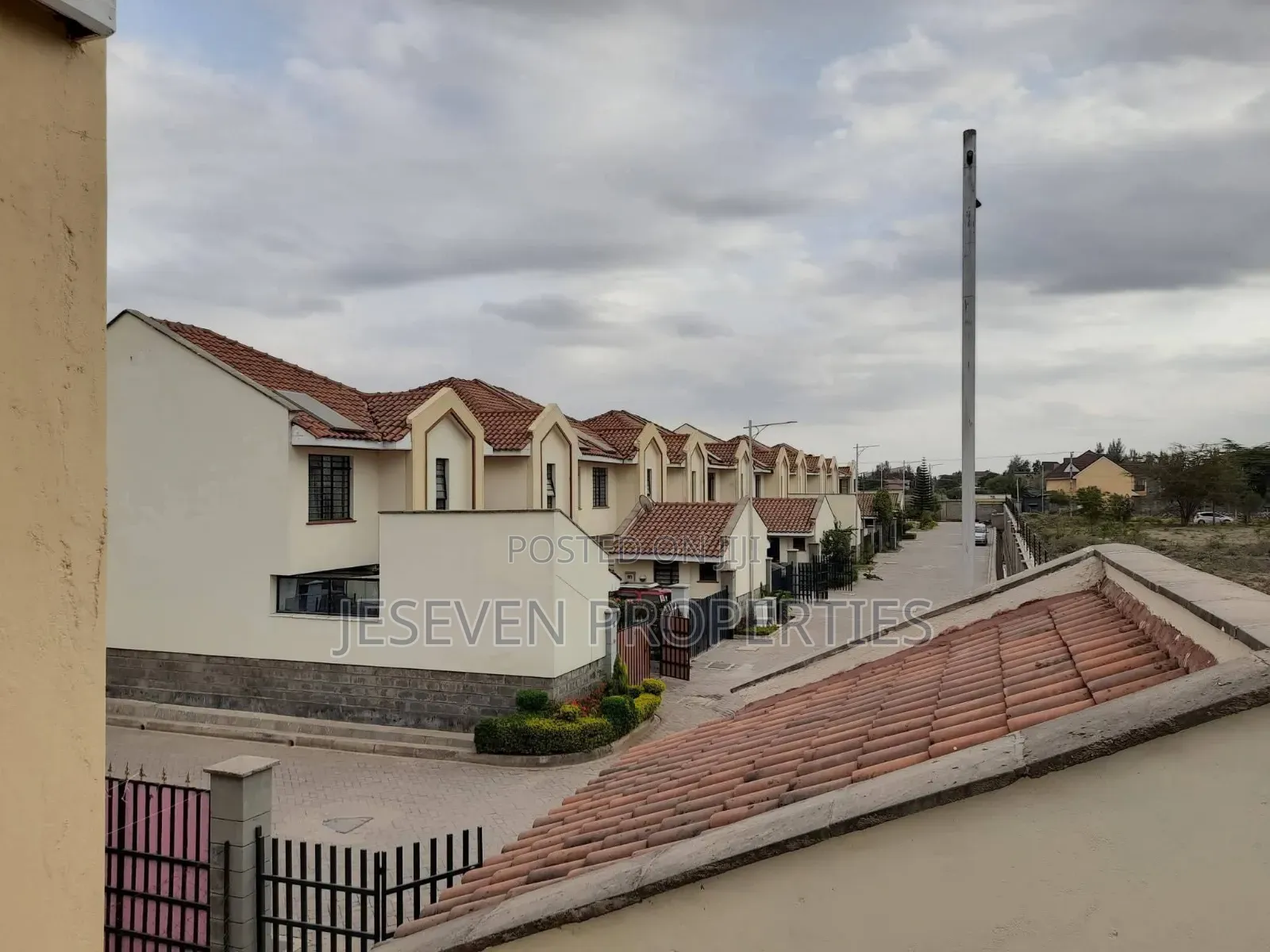 3bdrm Maisonette in Syokimau, Gateway Mall Area for rent