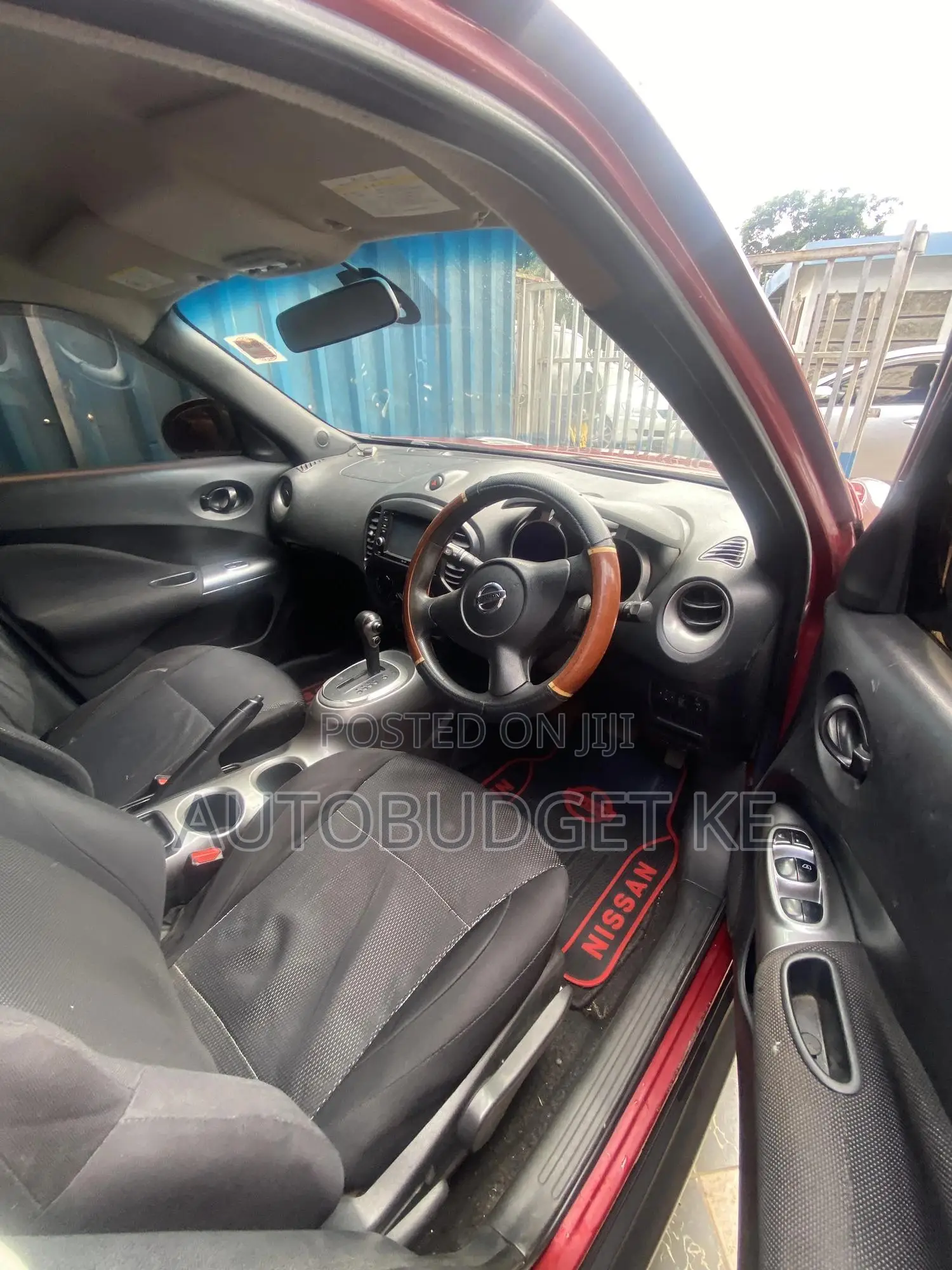 Nissan Juke S 2012 Maroon