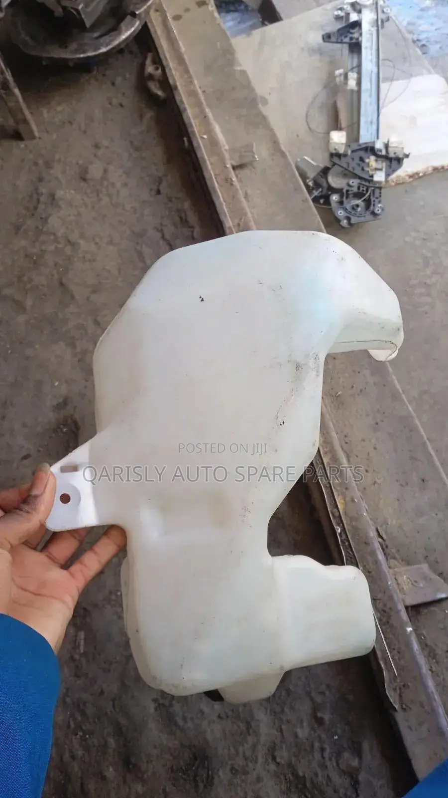 Washer Bottle Honda Fit