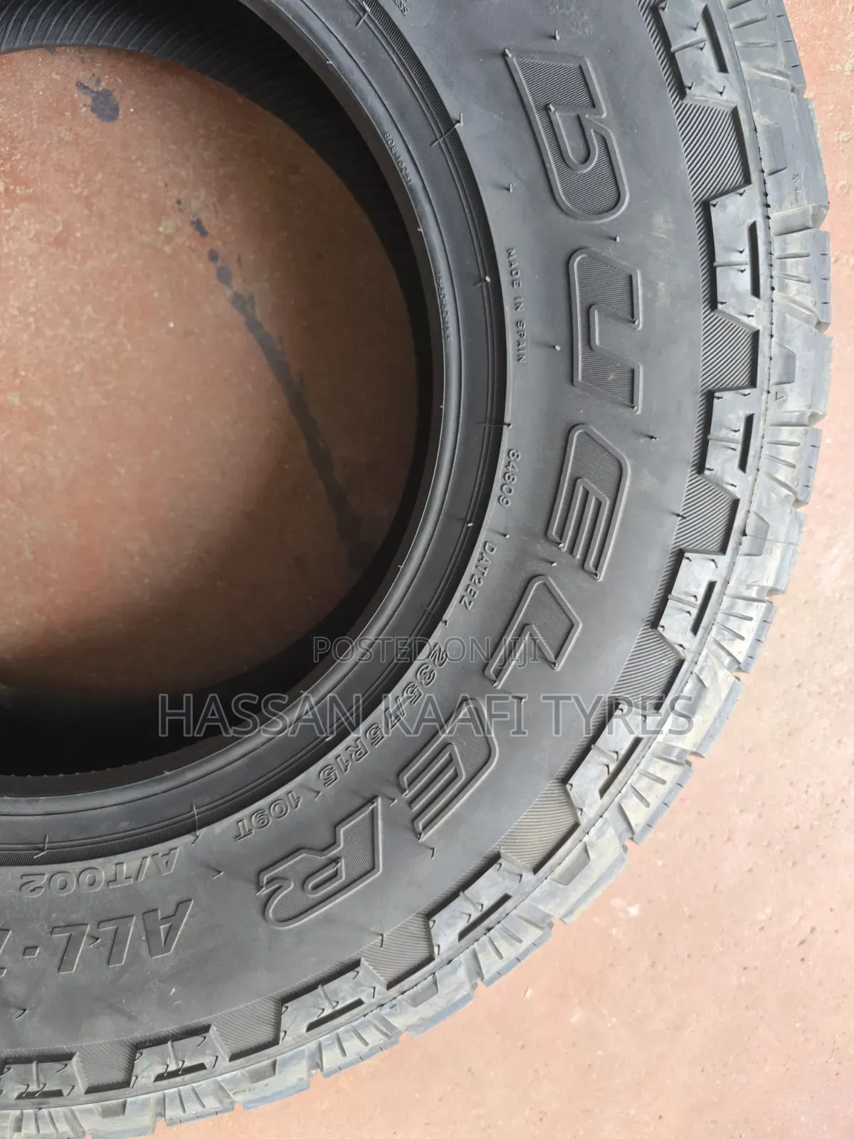 235/75r15 Bridgstone Tyre Madein in Japan