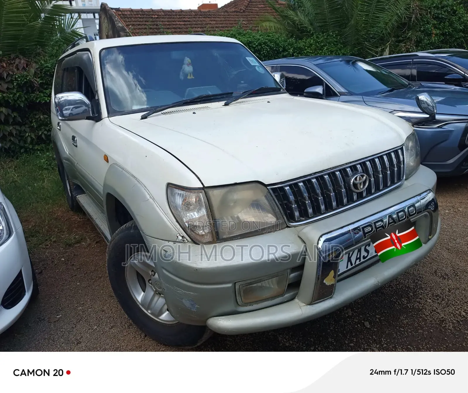 Toyota Land Cruiser Prado 2001 White
