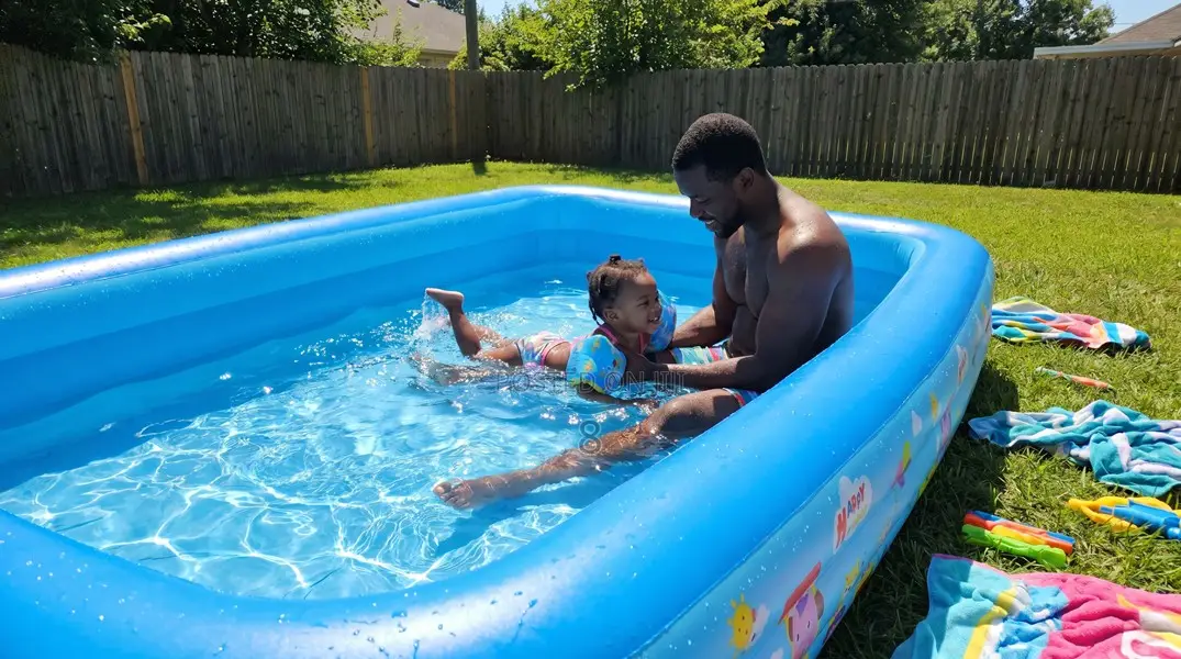 Large Capacity Swimming Pool for Family Gatherings
