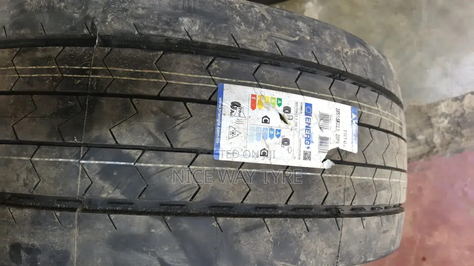 285/55r22.5 Triangle