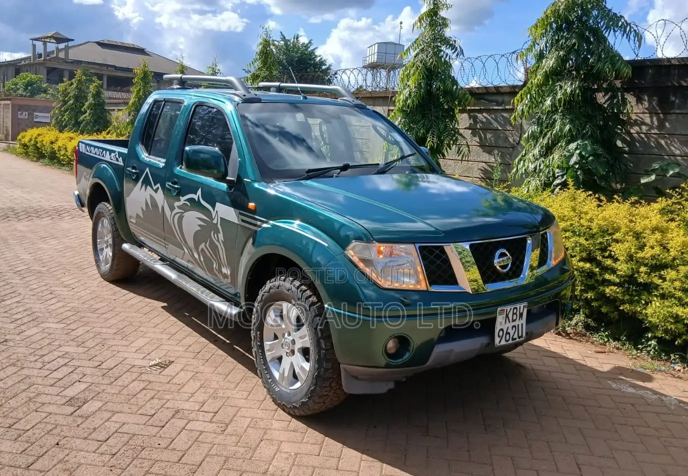 Nissan Navara 2005 Green