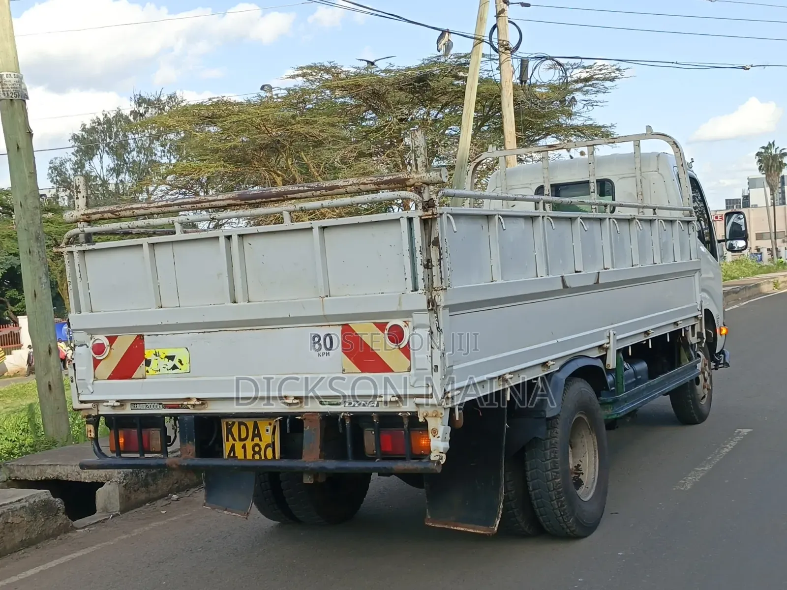 Toyota Dyna 4000cc Diesel