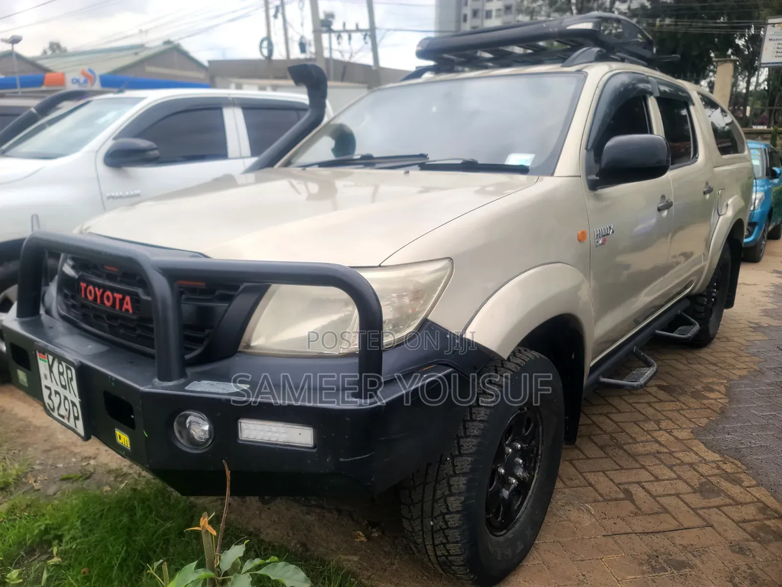 Toyota Hilux 2011 Gold
