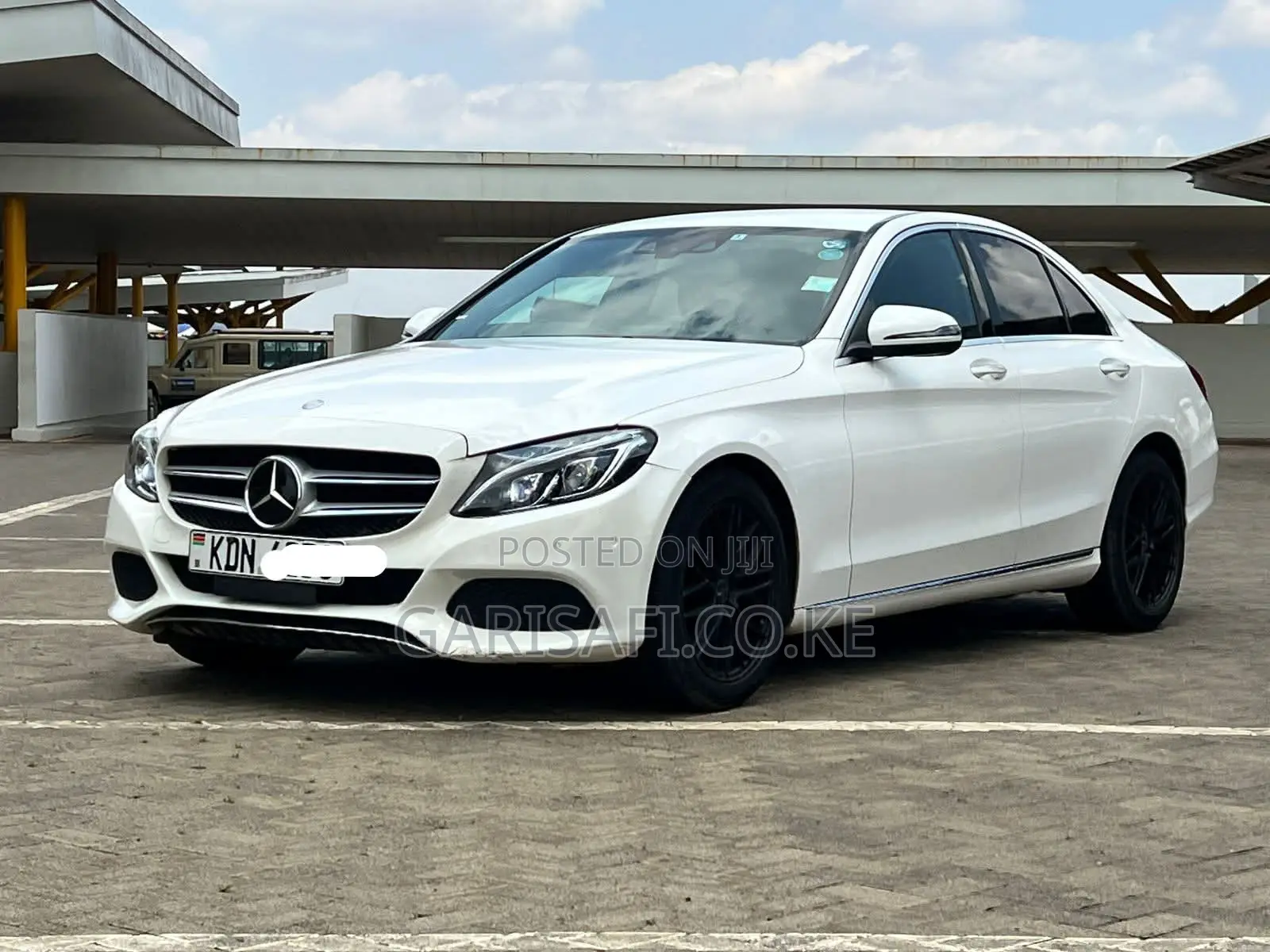 Mercedes-Benz C200 2016 White