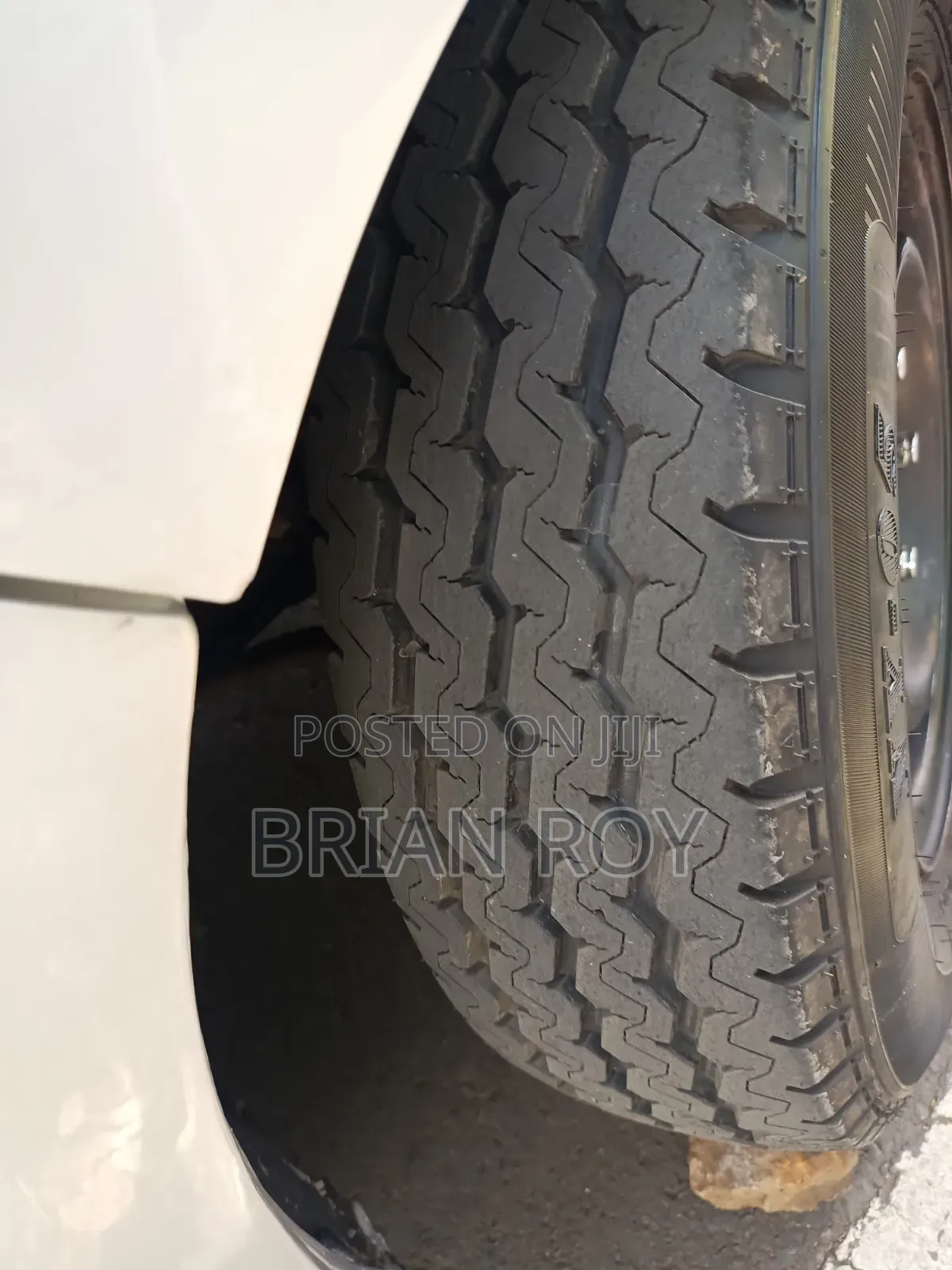 Toyota HiAce 2012 Silver