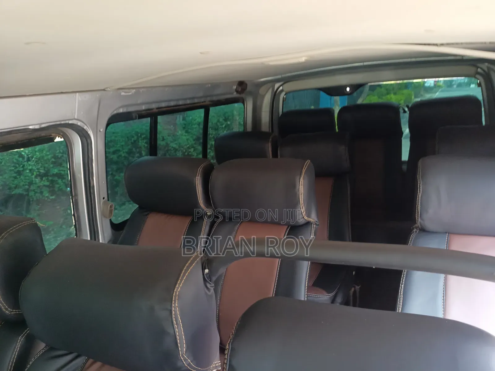 Toyota HiAce 2012 Silver