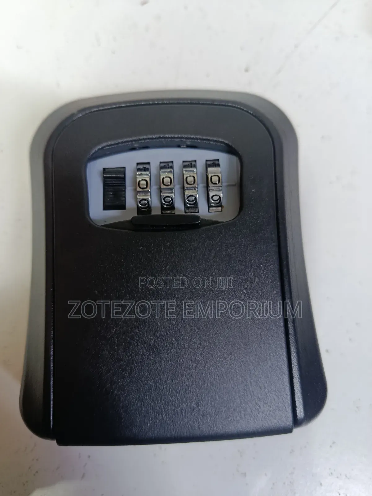 Metallic Key Lock Box
