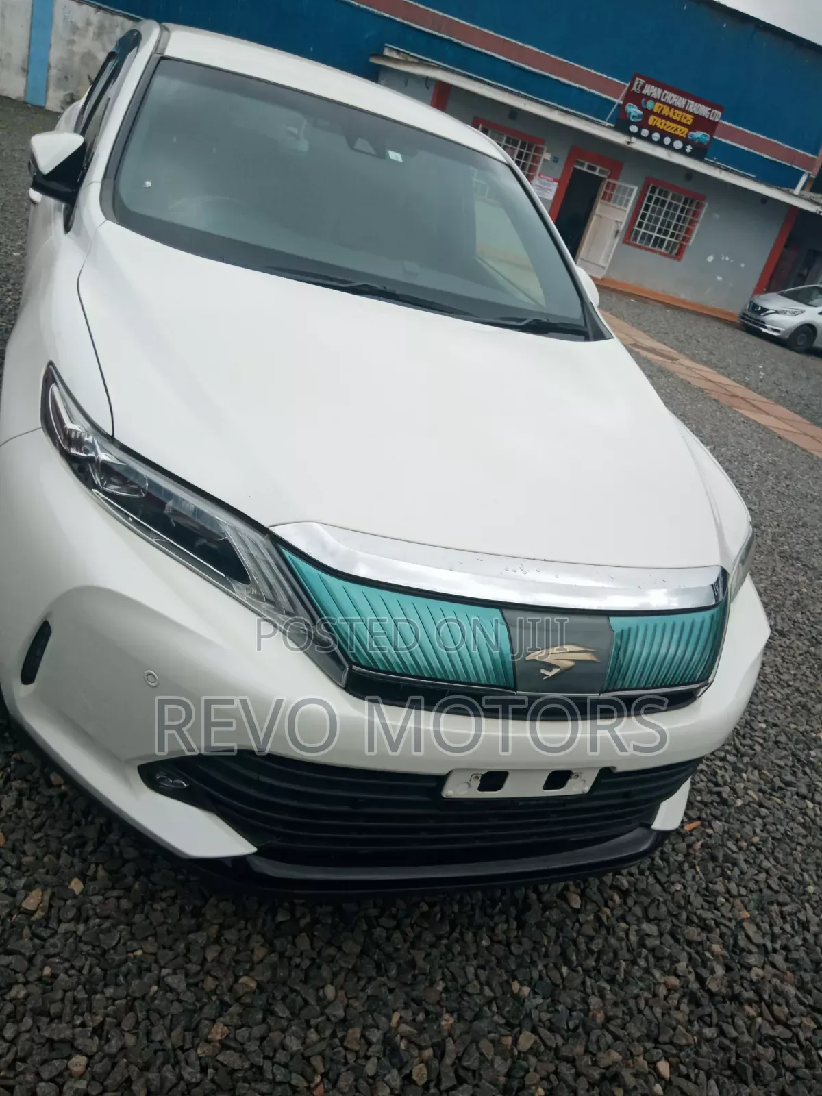 Toyota Harrier 2018 White