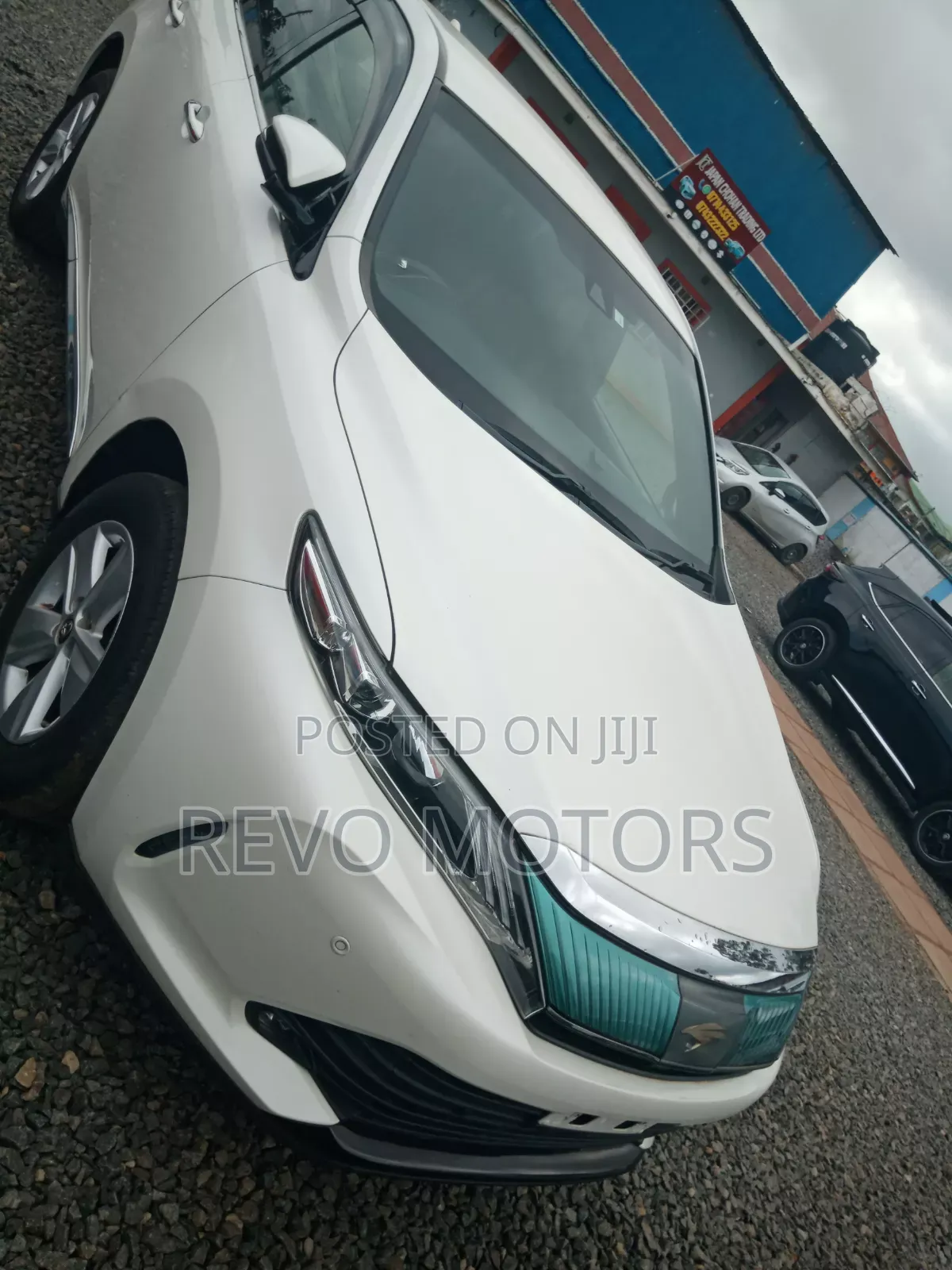 Toyota Harrier 2018 White