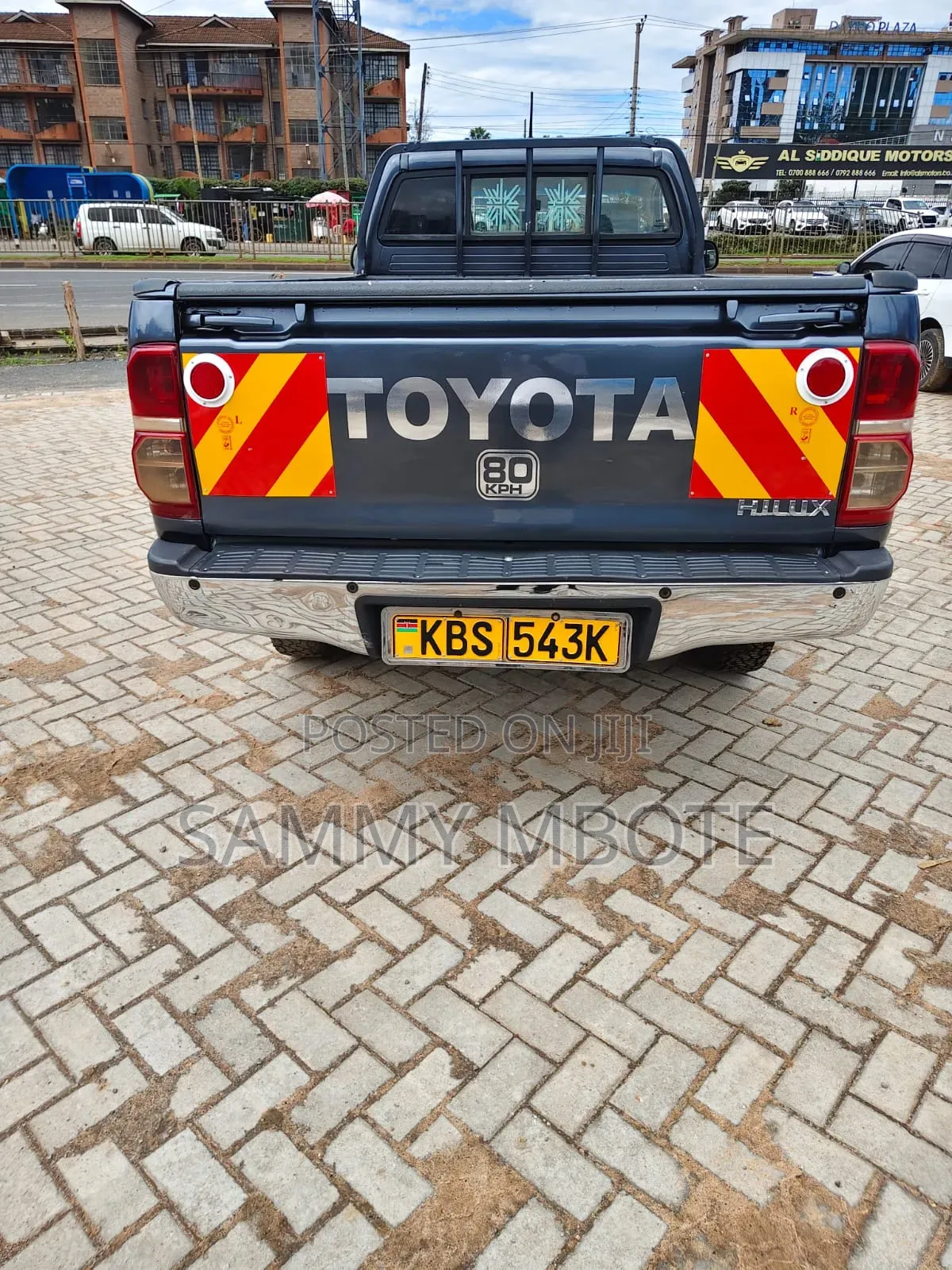 Toyota Hilux 2.5 D-4D 4X4 SRX 2012 Gray