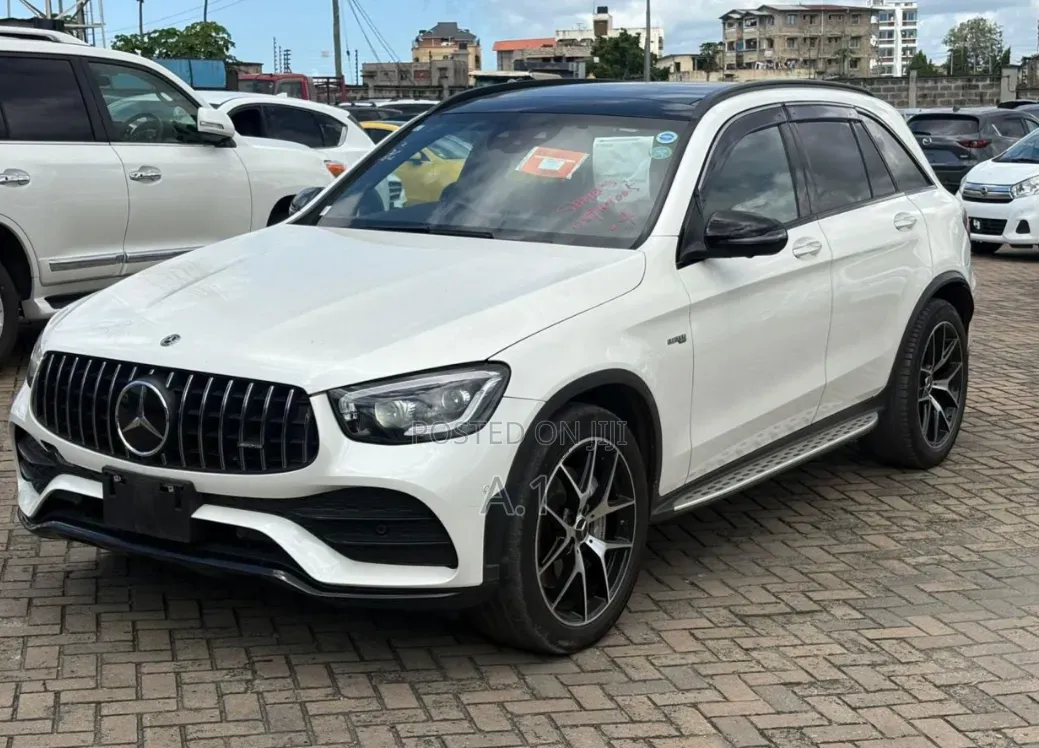 Mercedes-Benz GLC-Class 2019 White