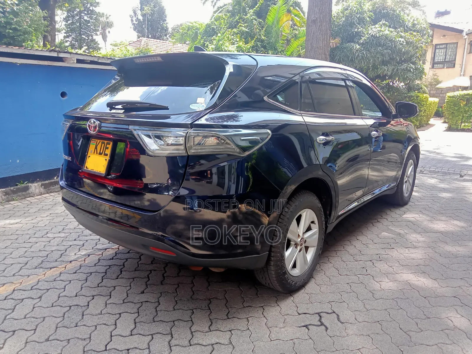 Toyota Harrier 2.0 4WD 2014 Purple
