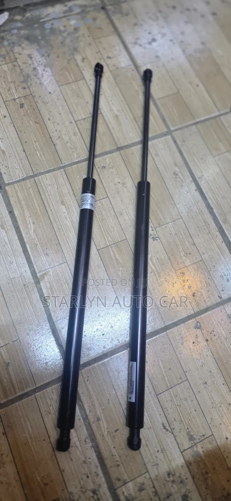 Heavy Duty Boot Shocks / Tailgate Lifters for Toyota Harrier (2014)