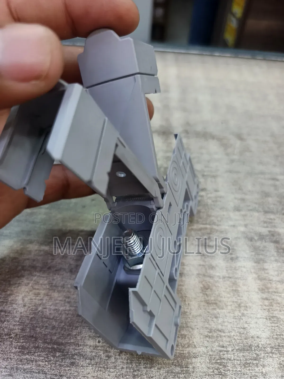 35mm Cable Connector