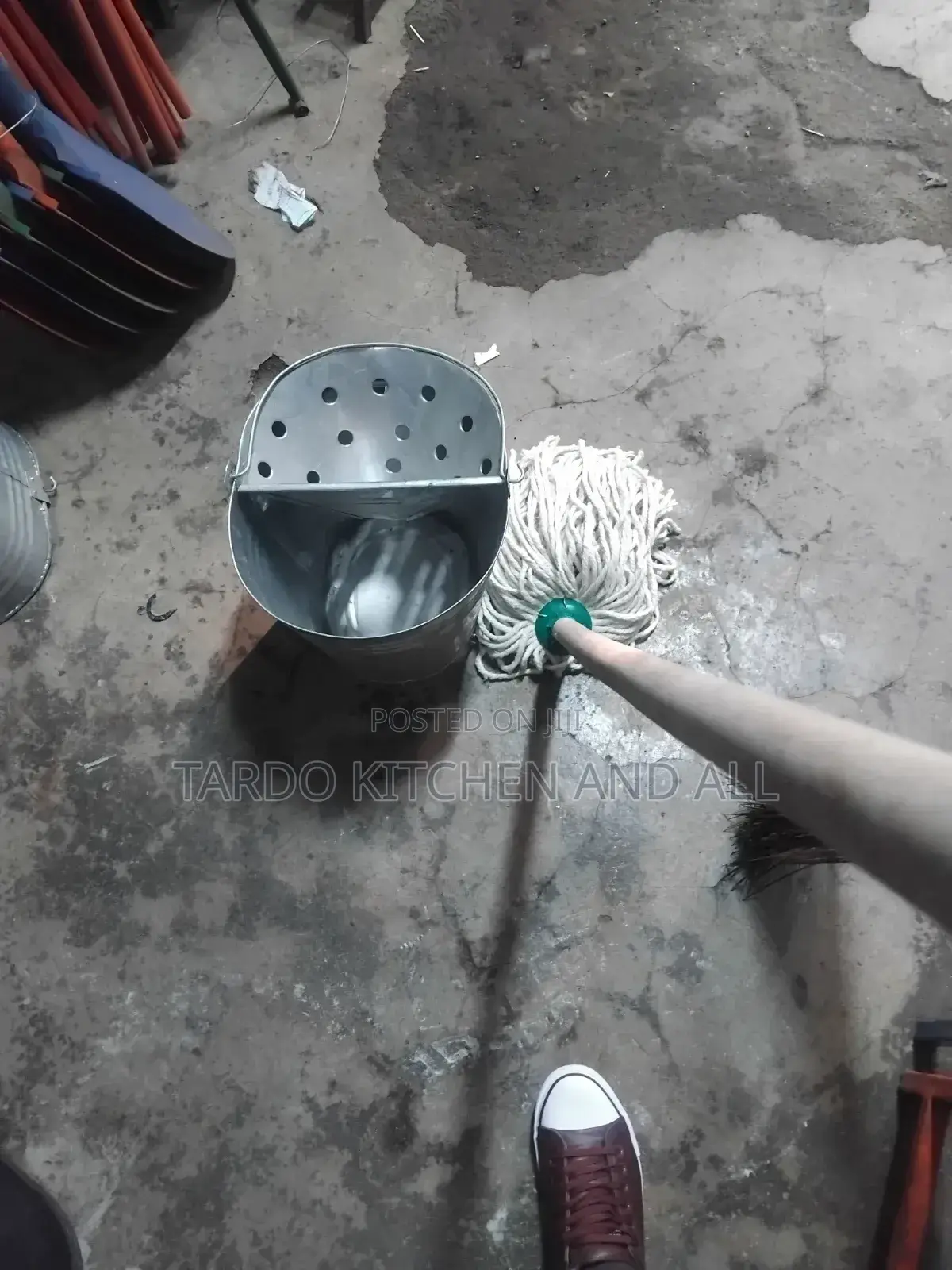 Metallic Mob Bucket and Mop