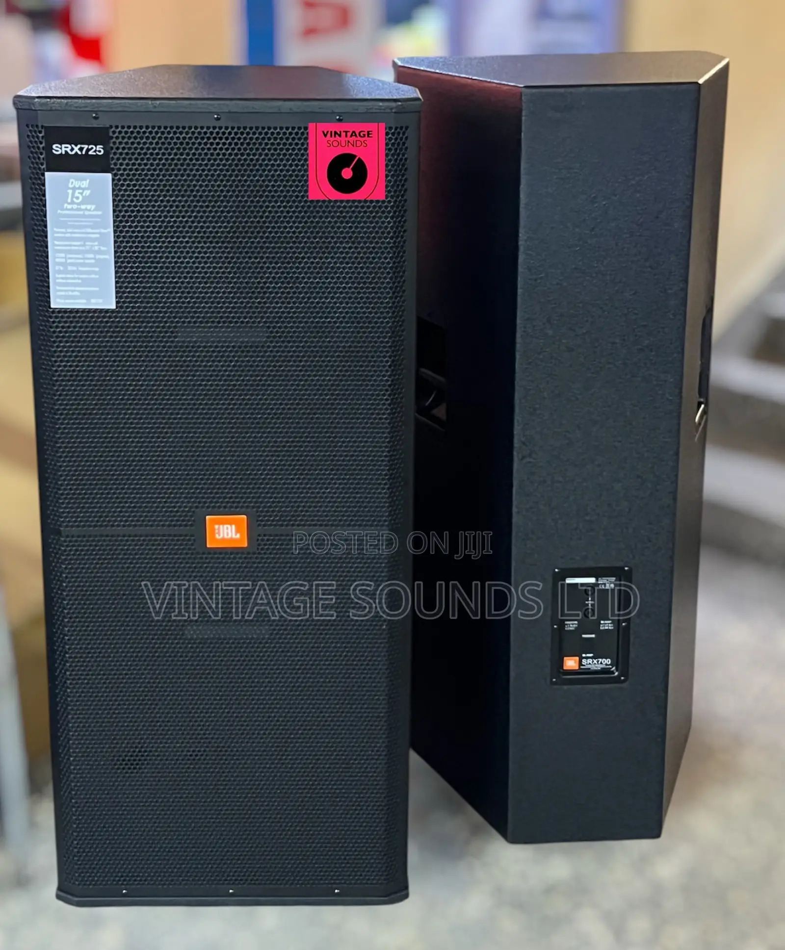 JBL Srx725: 4800-Watt Peak Professional Full Range Speaker ( Pair )