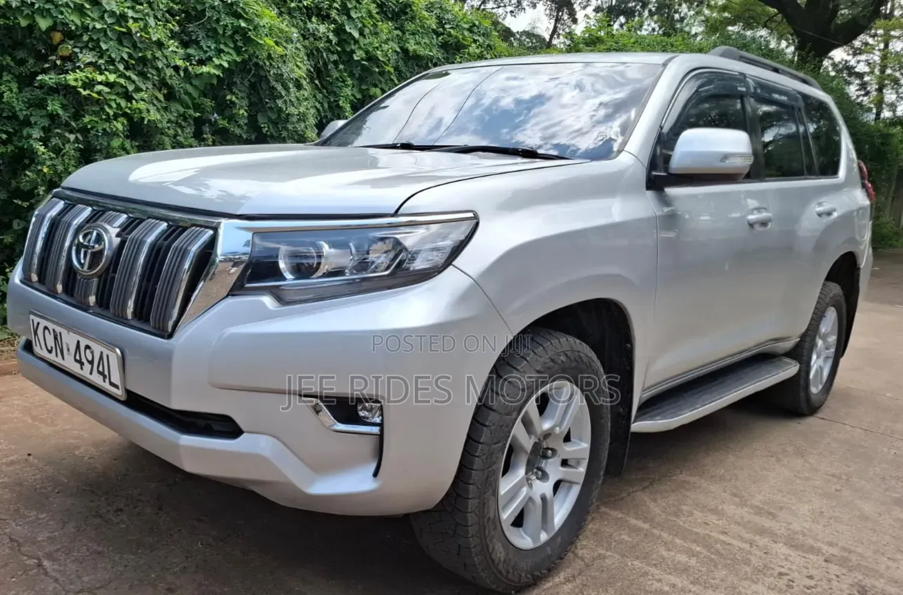 Toyota Land Cruiser Prado 3.0 TD 2010 Silver