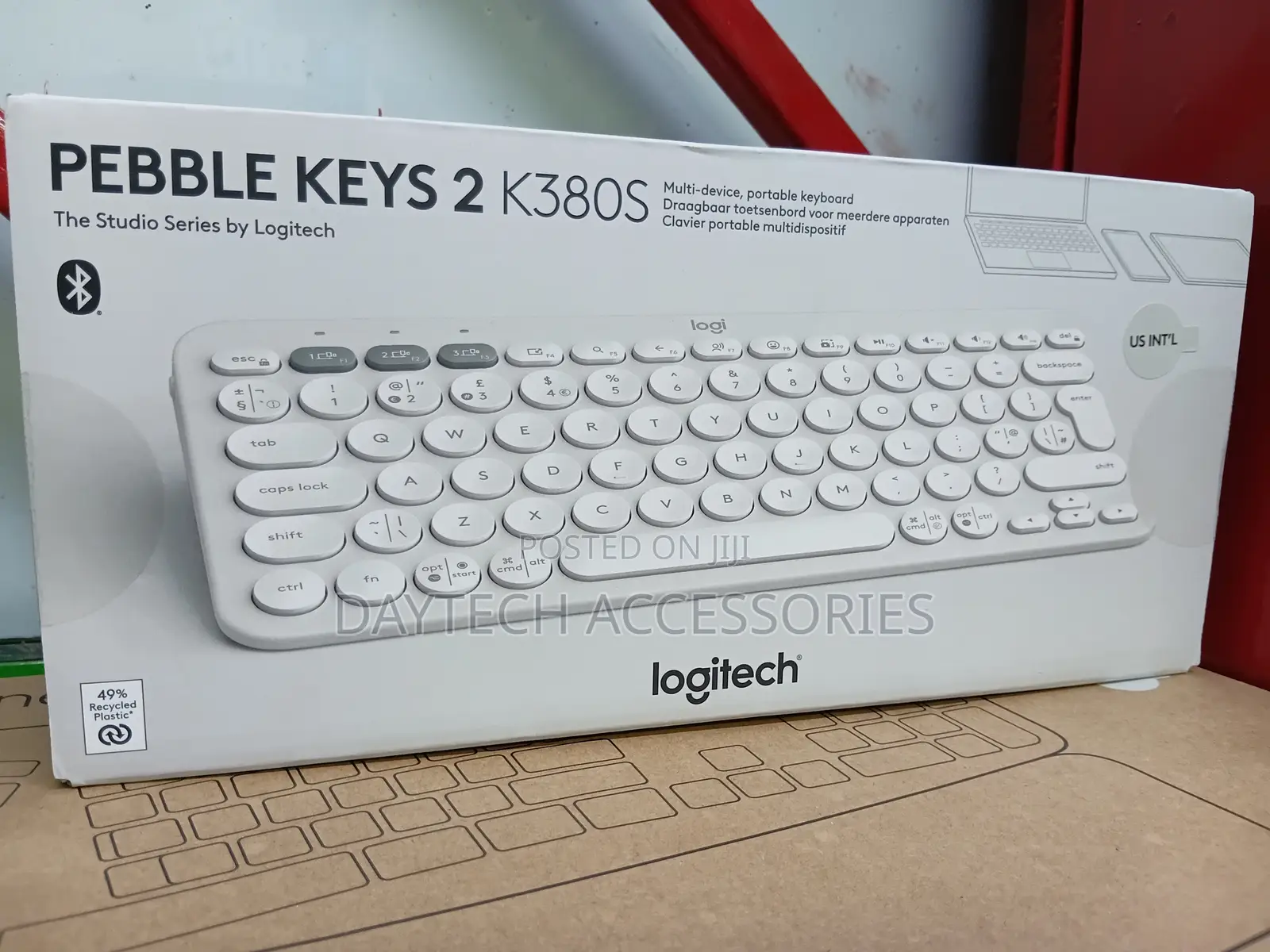Logitech K380s Pebble Keys 2 Bluetooth Wireless Keyboard - White.