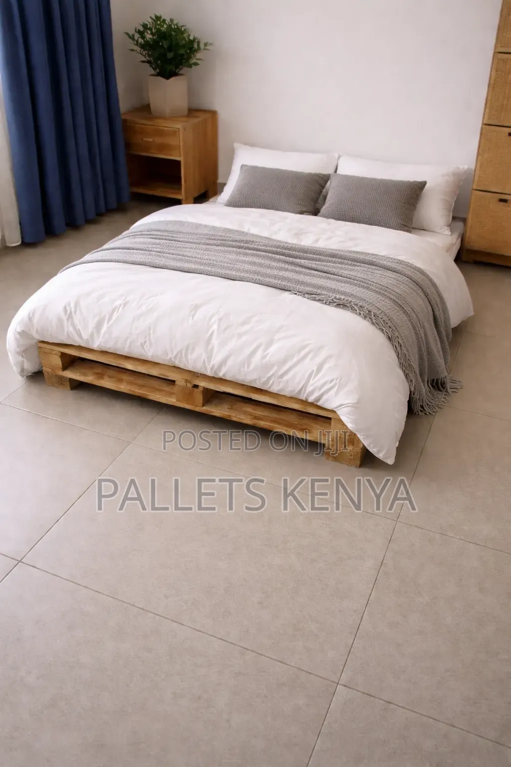 4x6 Pallet Bed-strong Build Bed Frame Perfect For Any Room. 07