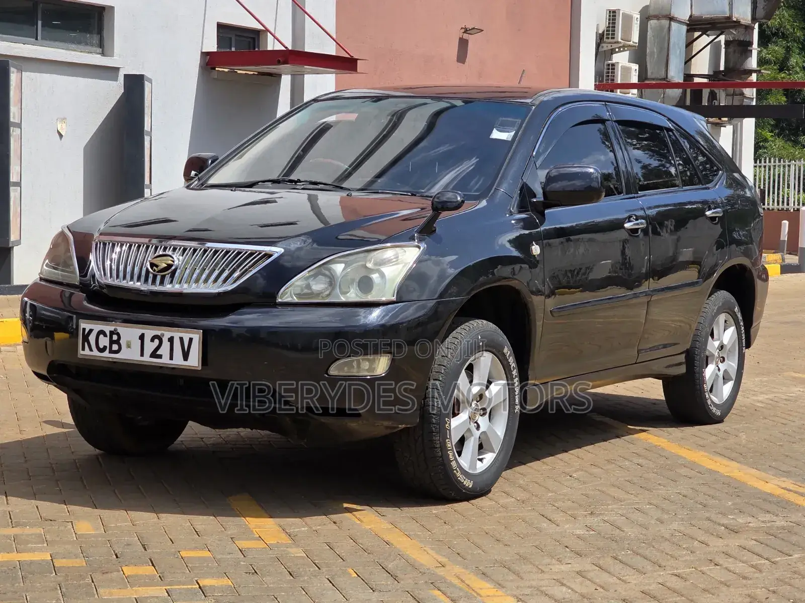Toyota Harrier 2008