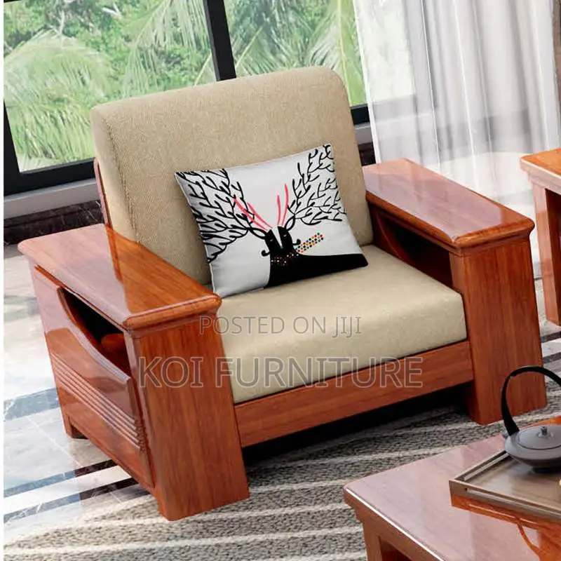 Coffee Table; Center Piece Master Mahogany Executive Coffe Table