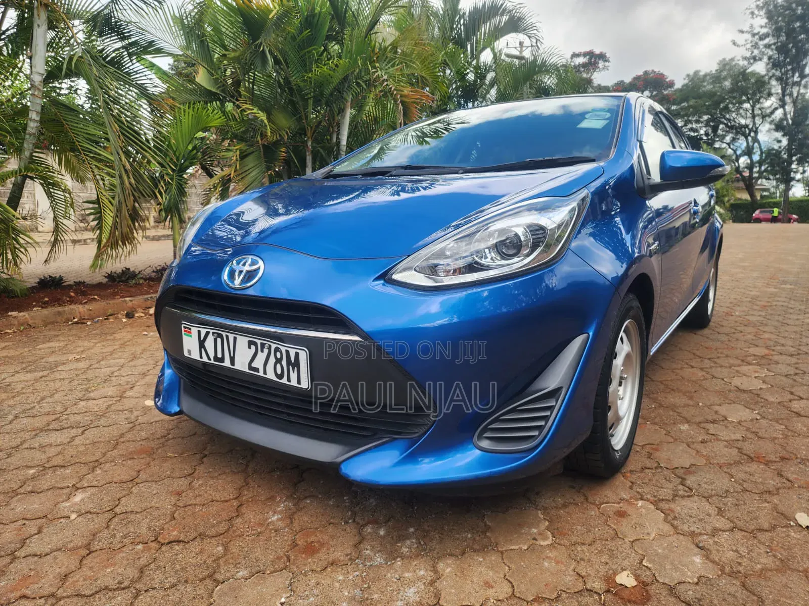Toyota Aqua 2018 Blue