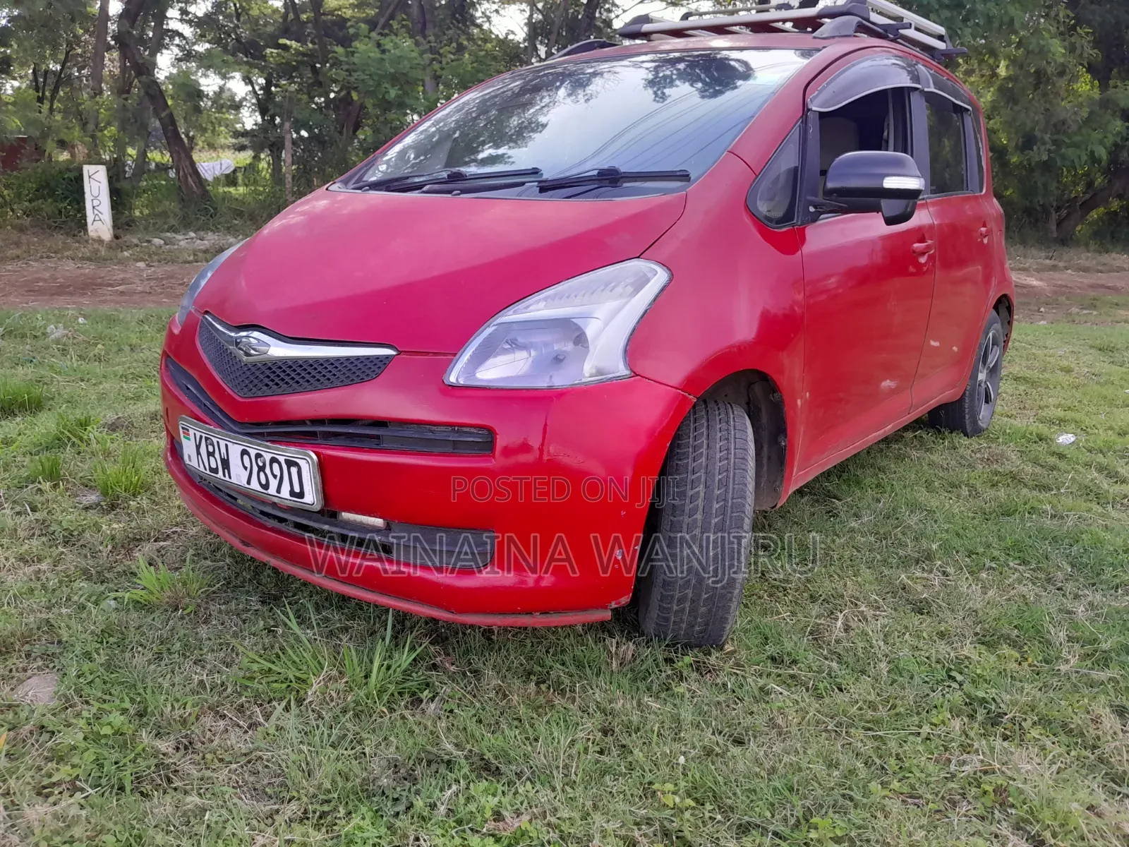 Toyota Ractis 2009 Red