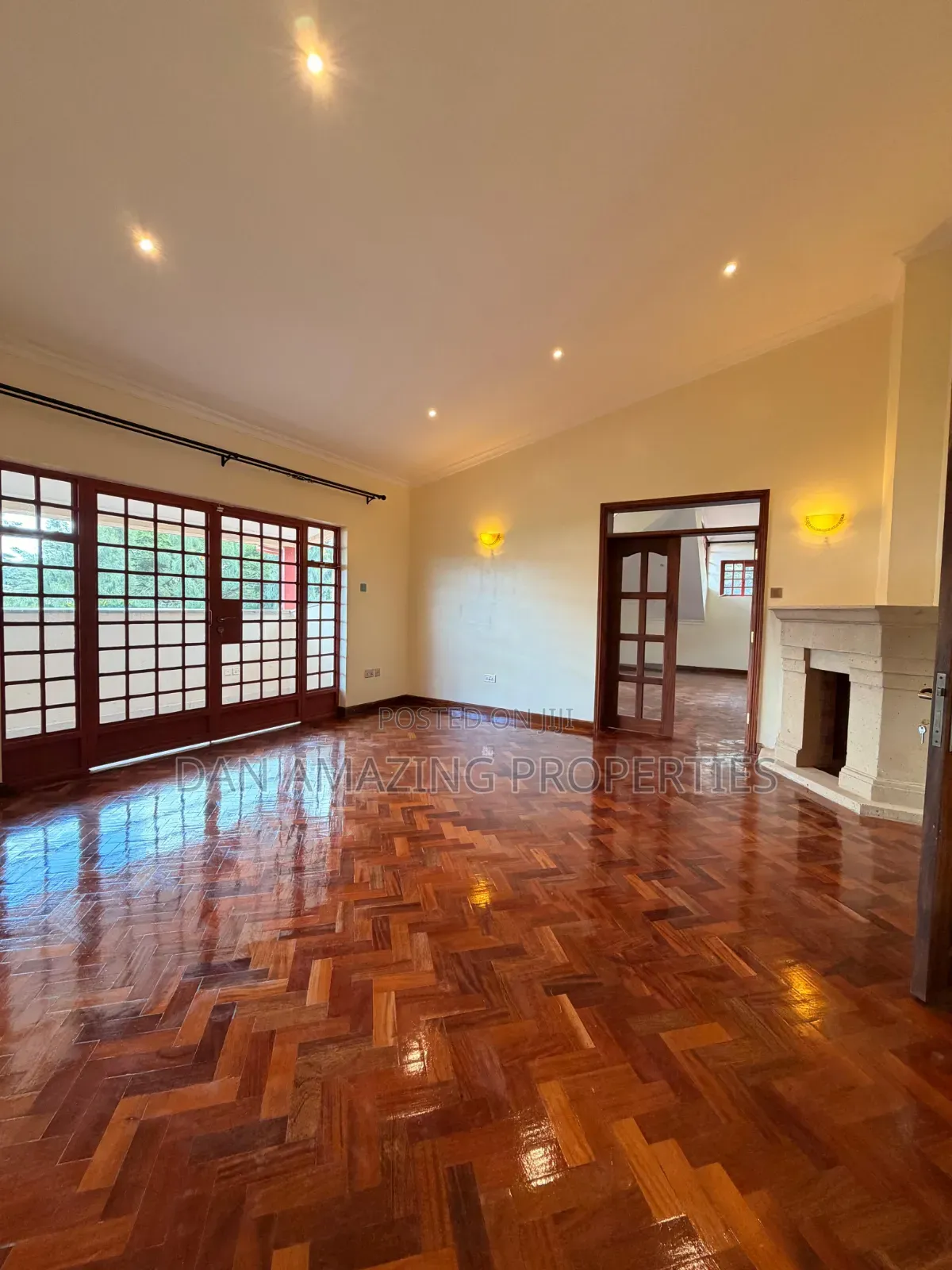 5bdrm Maisonette in Karen for sale