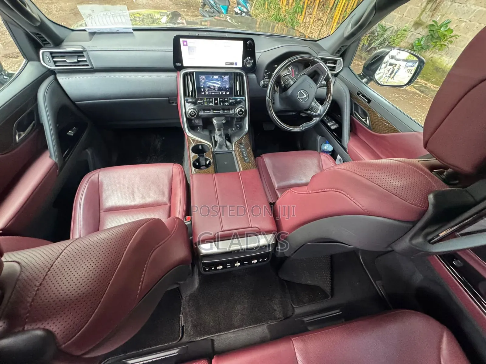 Lexus LX 2022 Gray