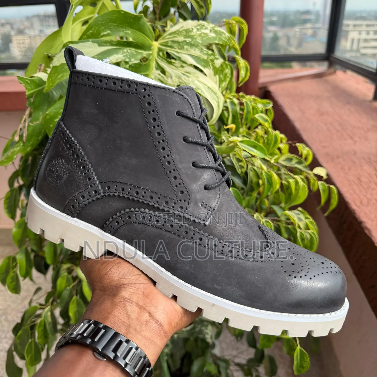 Genuine Timberland Boots / Casual
