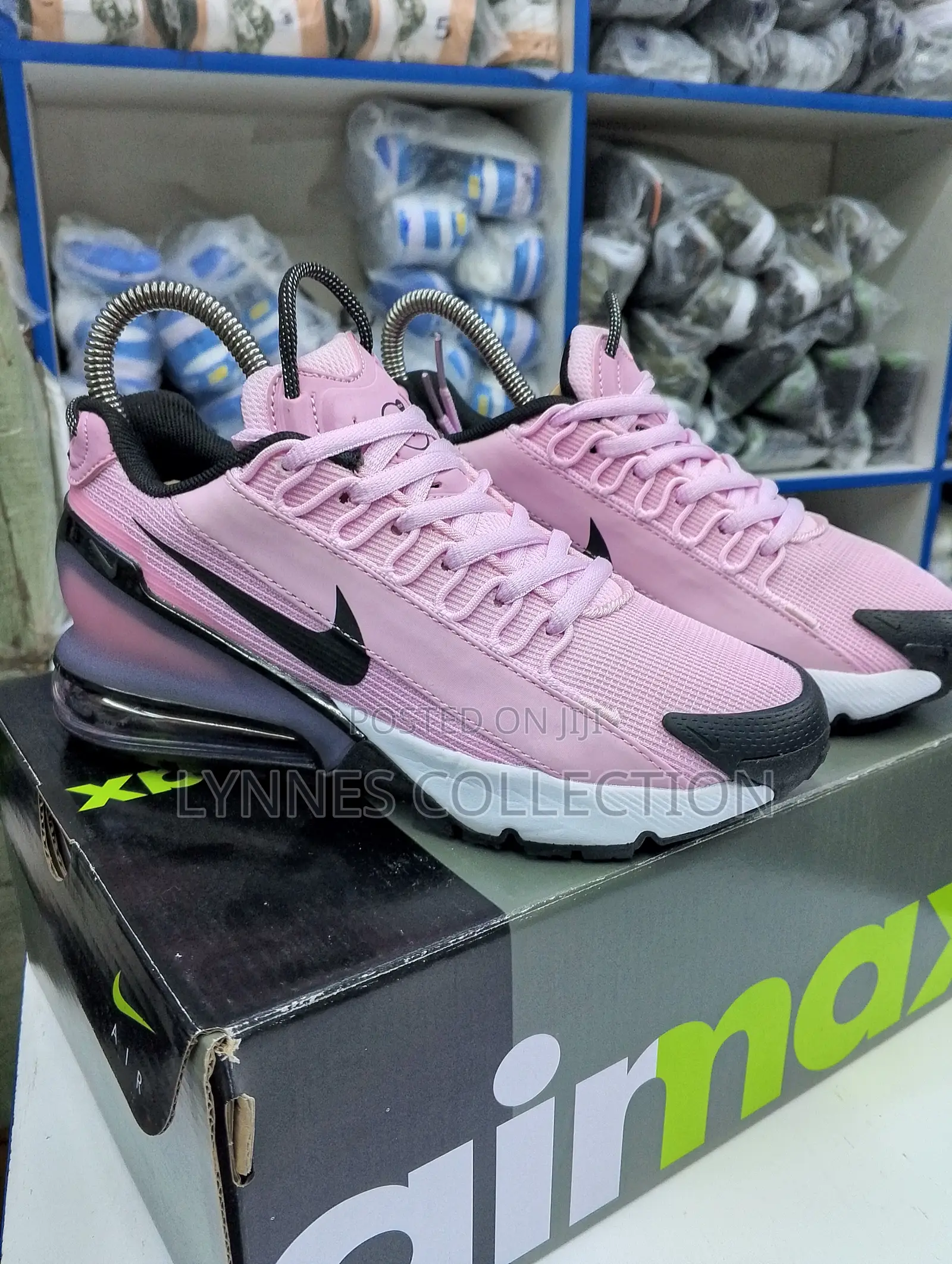 Nike Air Max Pulse Plus Pink Sneakers - Trendy Sport Street Shoes