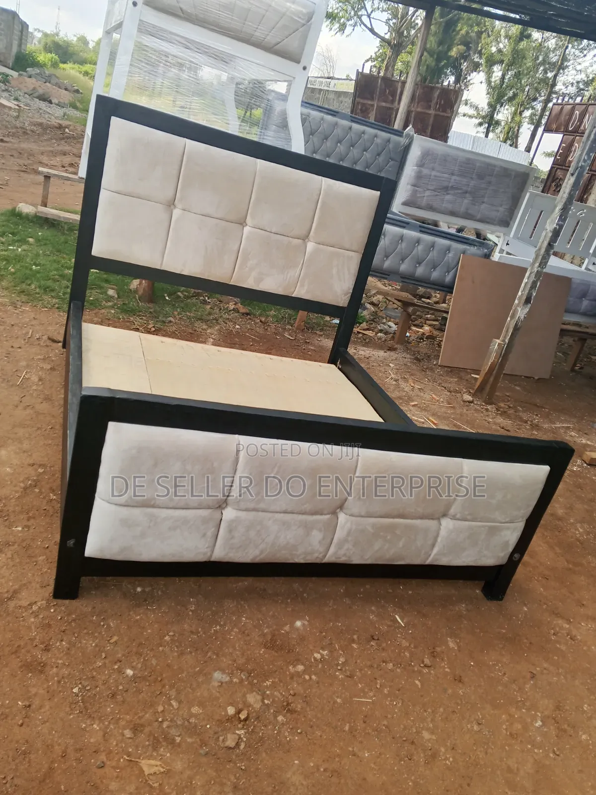 Low Height Mocket Bed 5"6