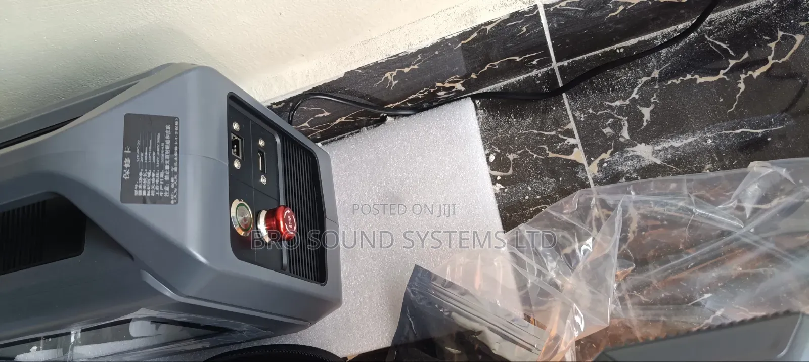 Portable Handheld Fiber Laser Marking Machine