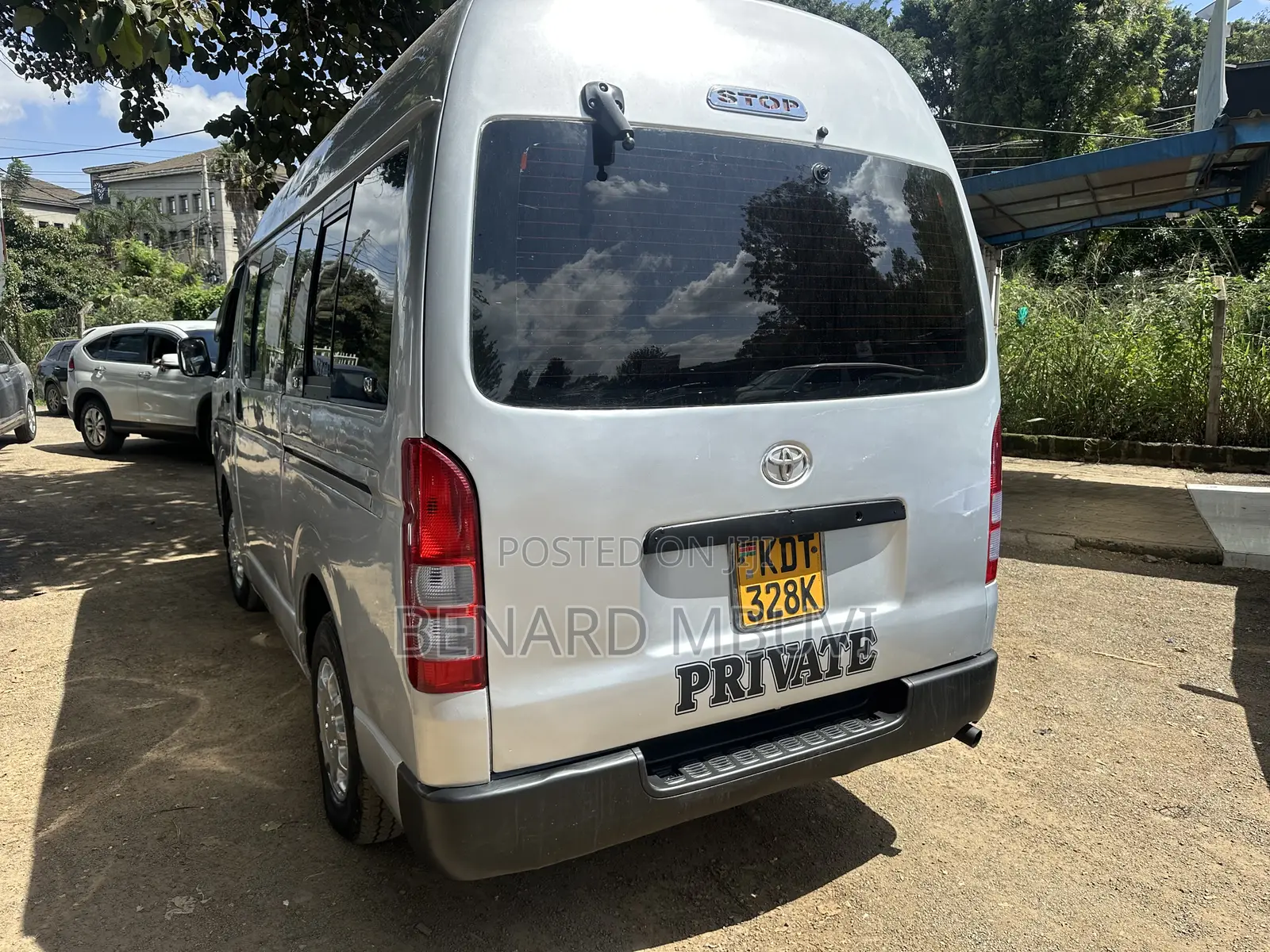 Toyota HiAce 2010 Grey