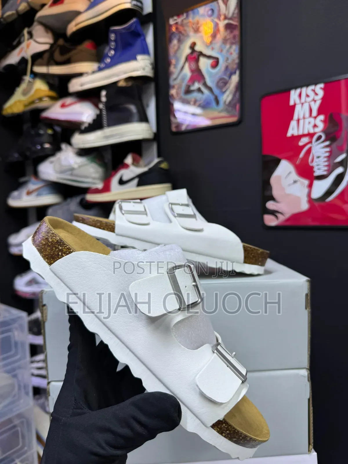 White Buckle Cork Sandals( Birkenstock).