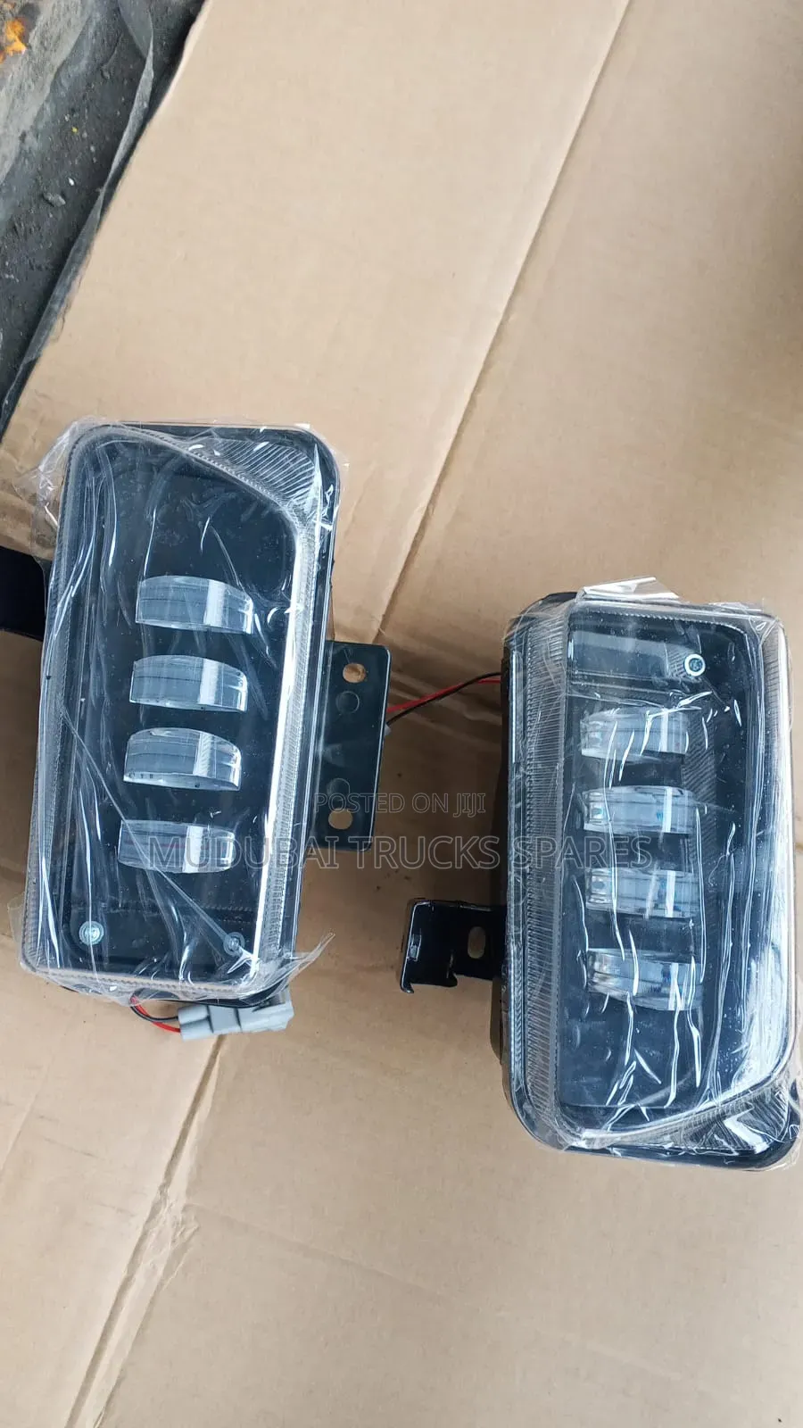 Isuzu NMR and Nqr81 and Fseries L.E.D Foglamp