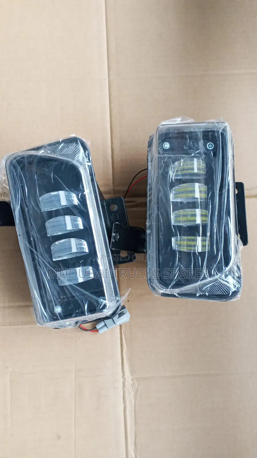 Isuzu NMR and Nqr81 and Fseries L.E.D Foglamp