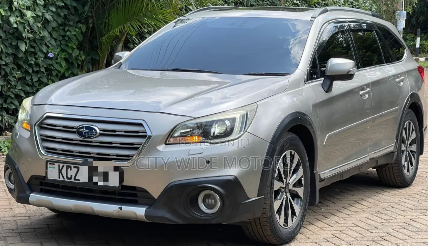 Subaru Outback 2.5i Limited PZEV 4dr Wagon AWD (2.5L 4cyl CVT) 2015